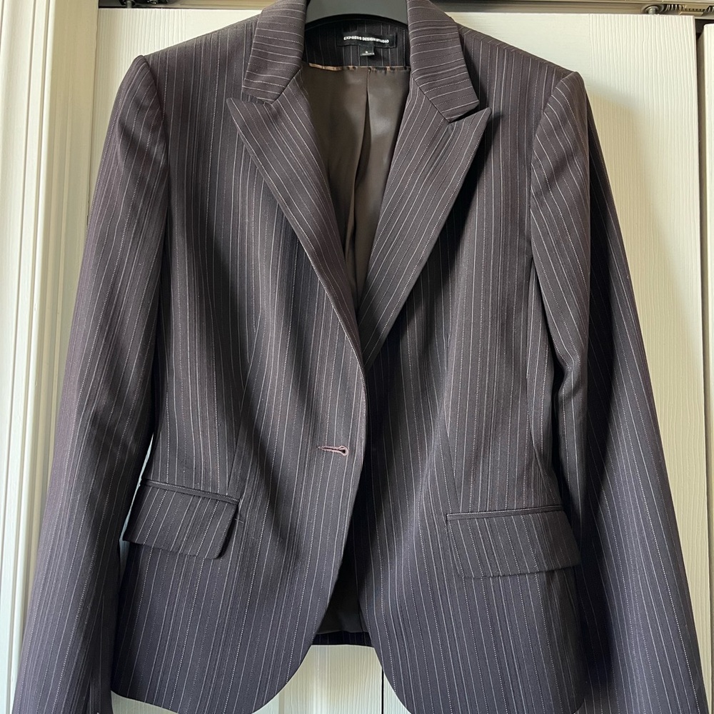 Express suit jacket